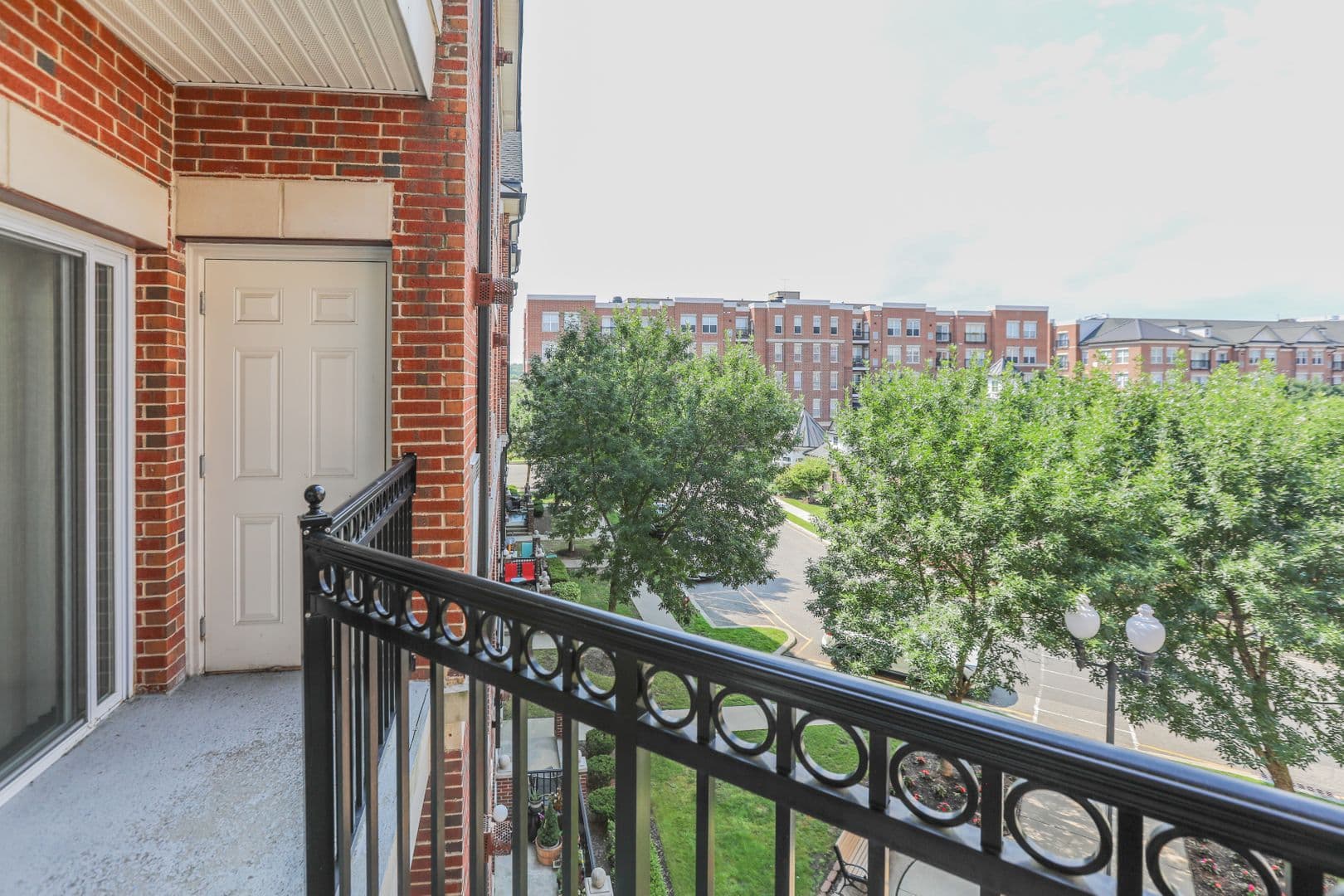 Englewood Apartment: 56 Brownstone Way