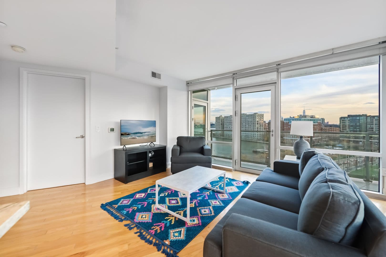 Weehawken Apartment: 1710 Park Ave