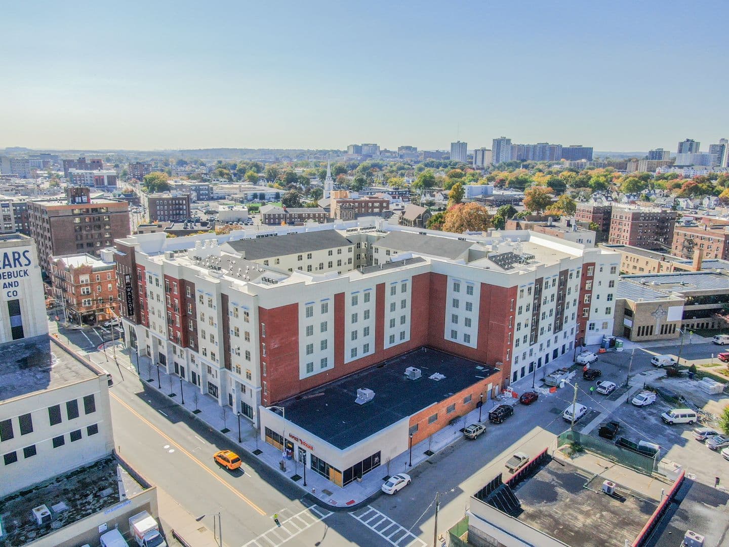 Hackensack Apartment: 455 Main St