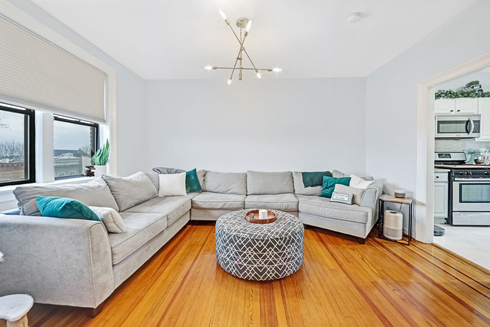 Union City Apartment: 1200 Central Ave