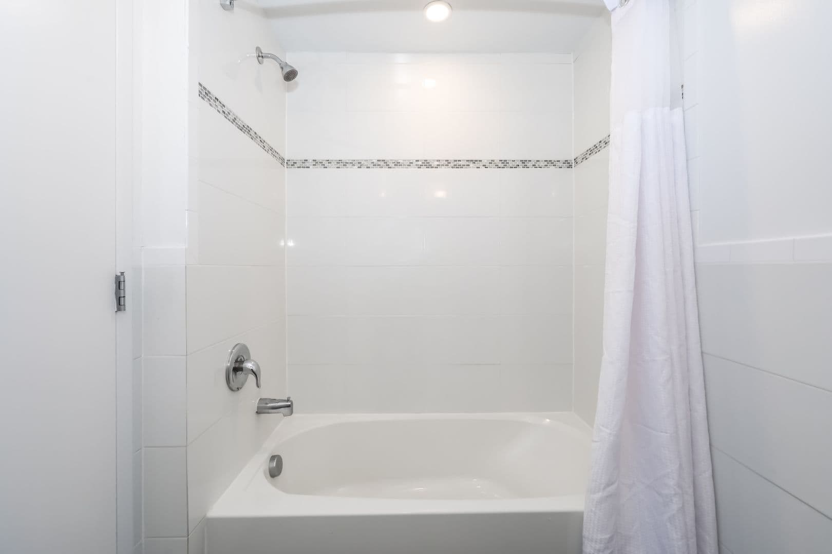 Weehawken Apartment: 1710 Park Ave