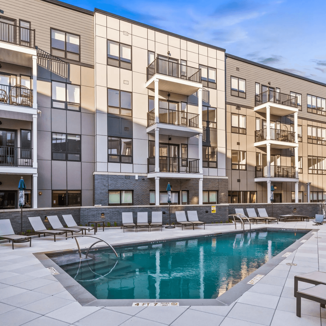 Hackensack Apartment: 2 Park Ave