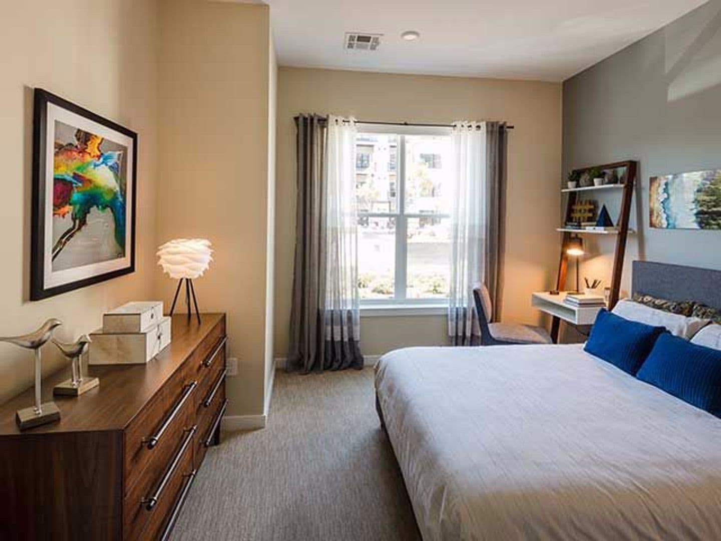 Edgewater Apartment: 8 Main Street