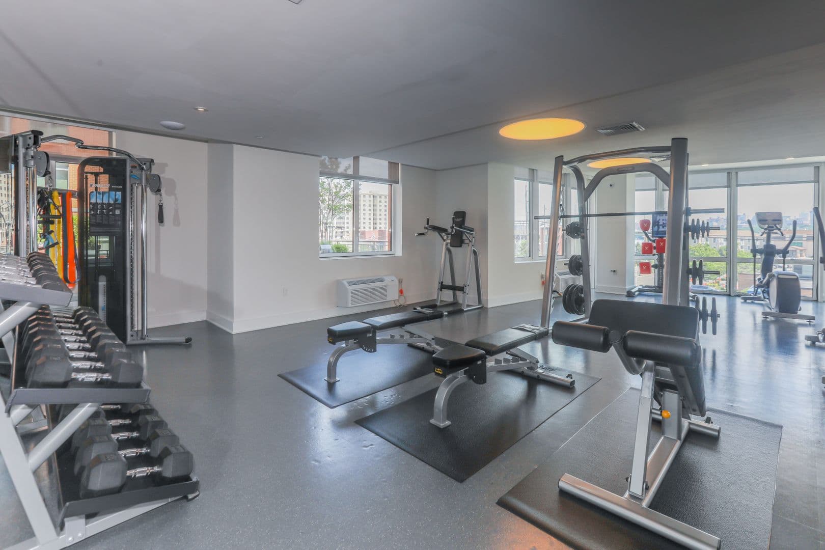 Edgewater Apartment: 7650 River Road