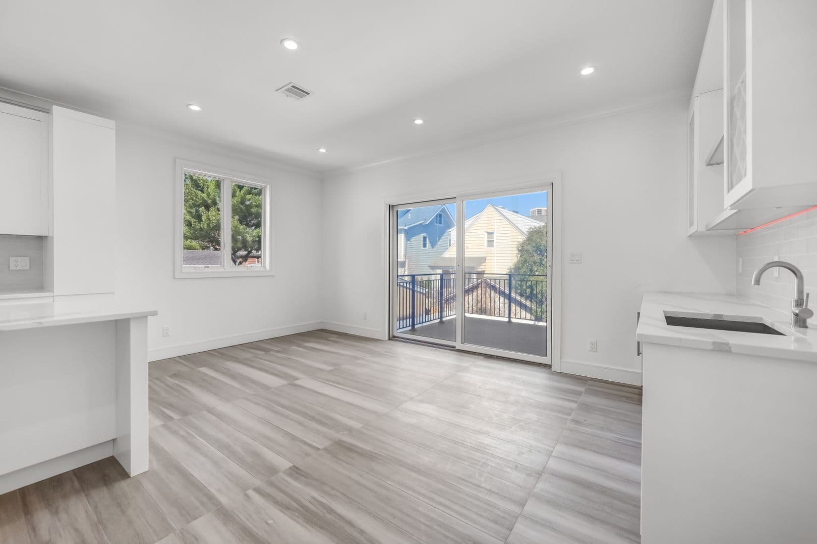 Cliffside Park House: 39 Washington Ave