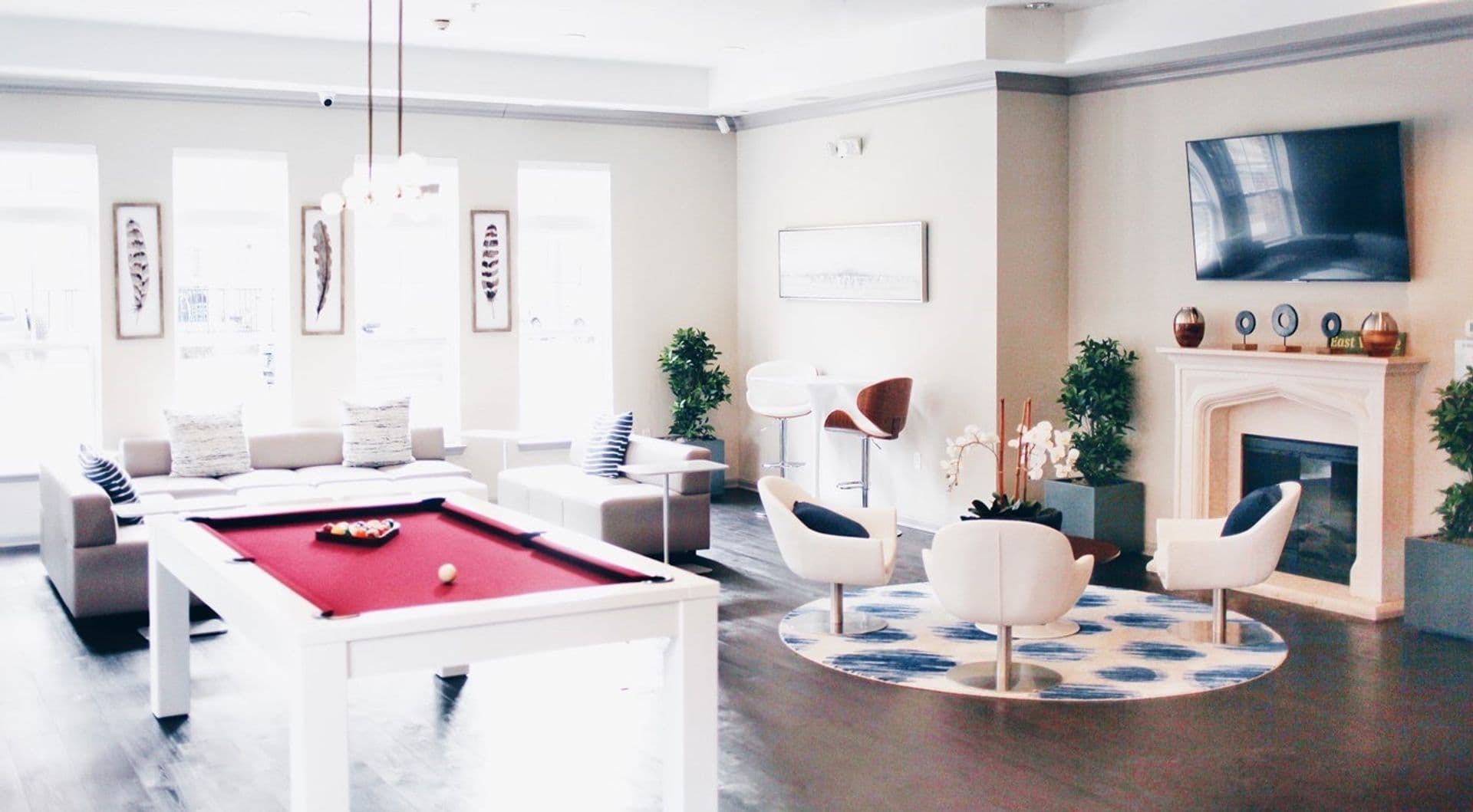 Englewood Apartment: 78 Brownstone Way