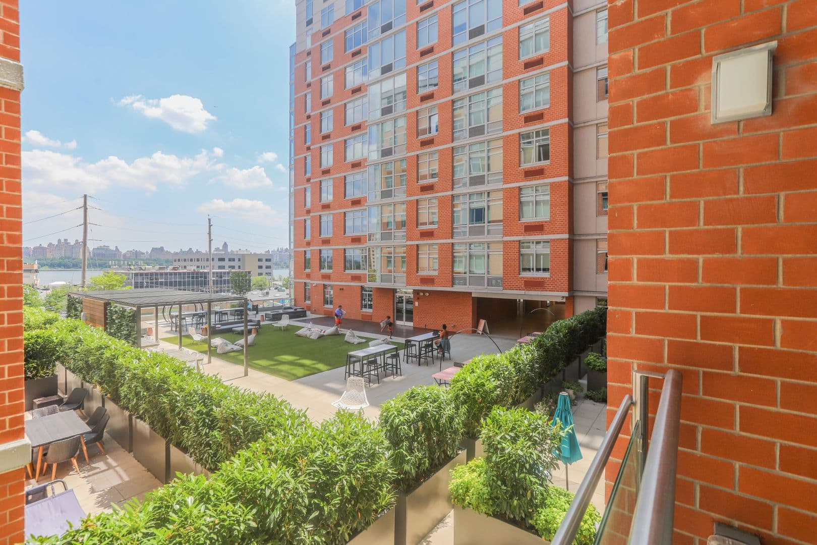 Edgewater Apartment: 7650 River Road