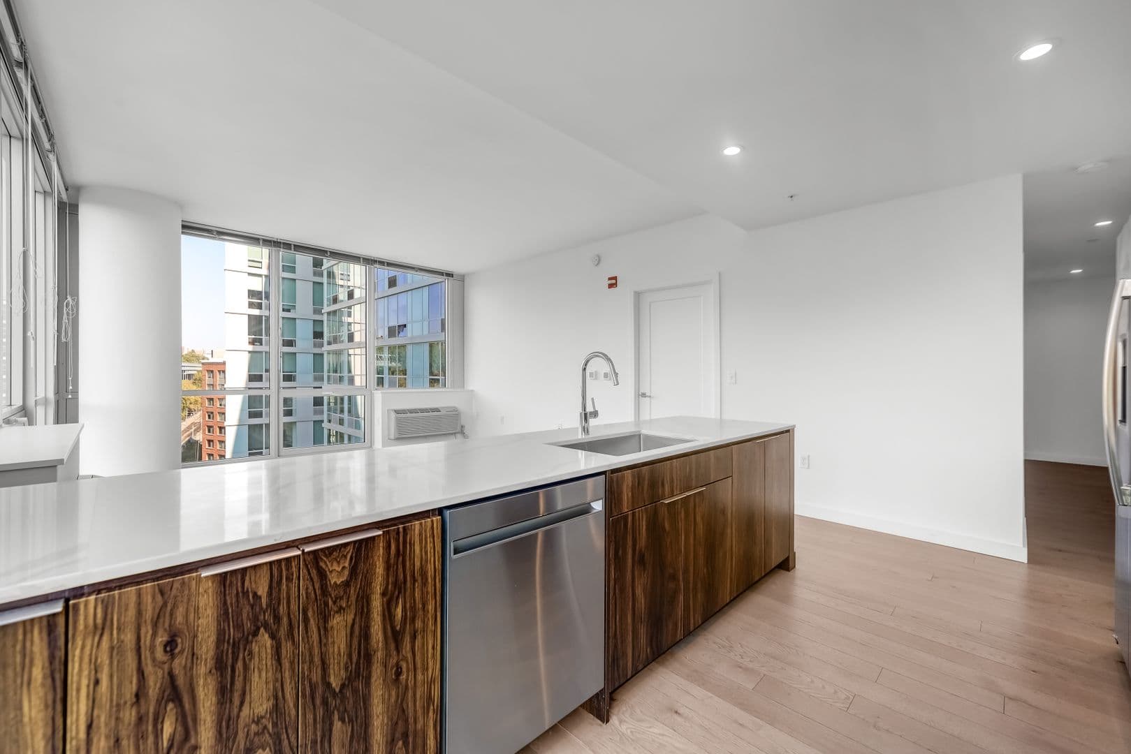 Hoboken Apartment: 771 Jackson St