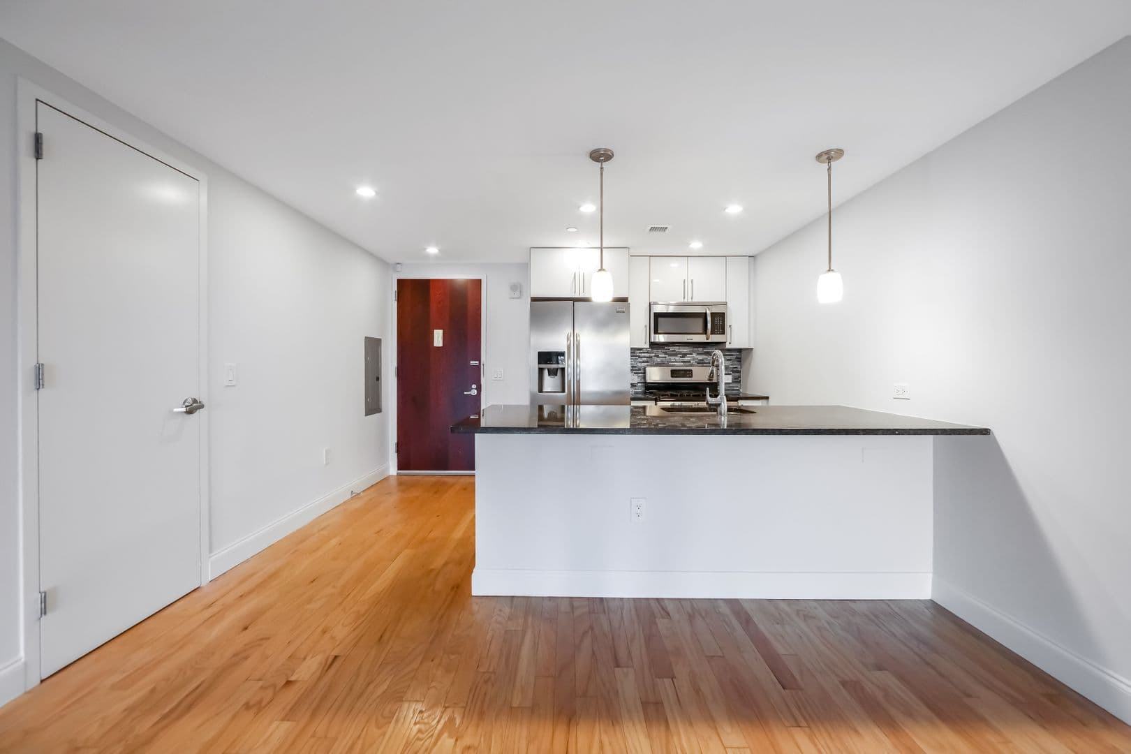 Weehawken Apartment: 1710 Park Ave