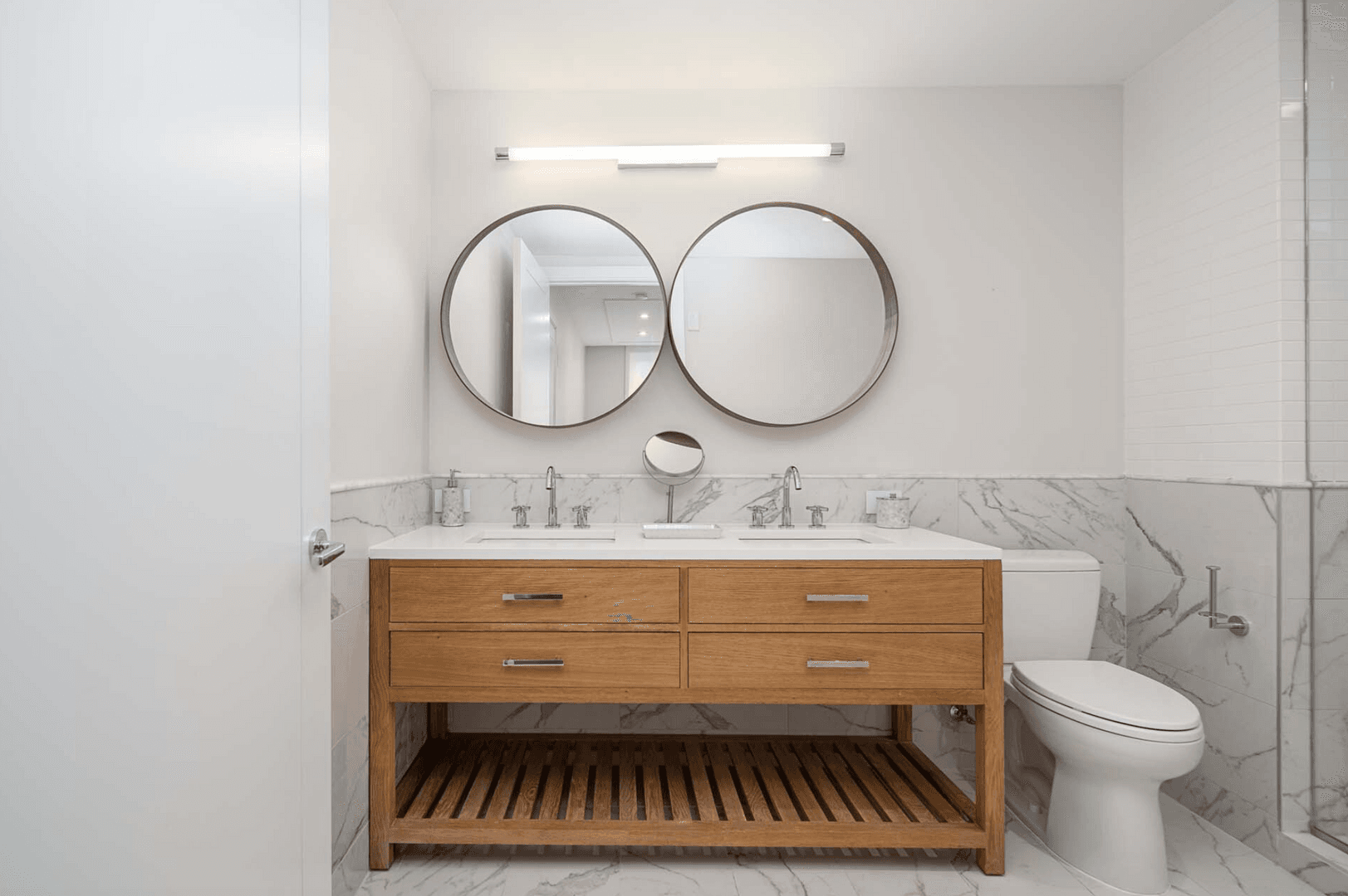 Jersey City Apartment: 370 9th st