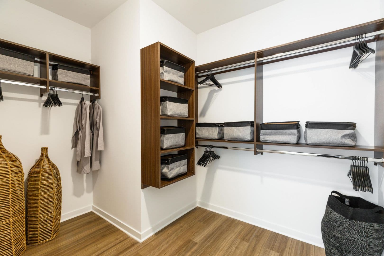 Jersey City Apartment: 115 hoboken avenue