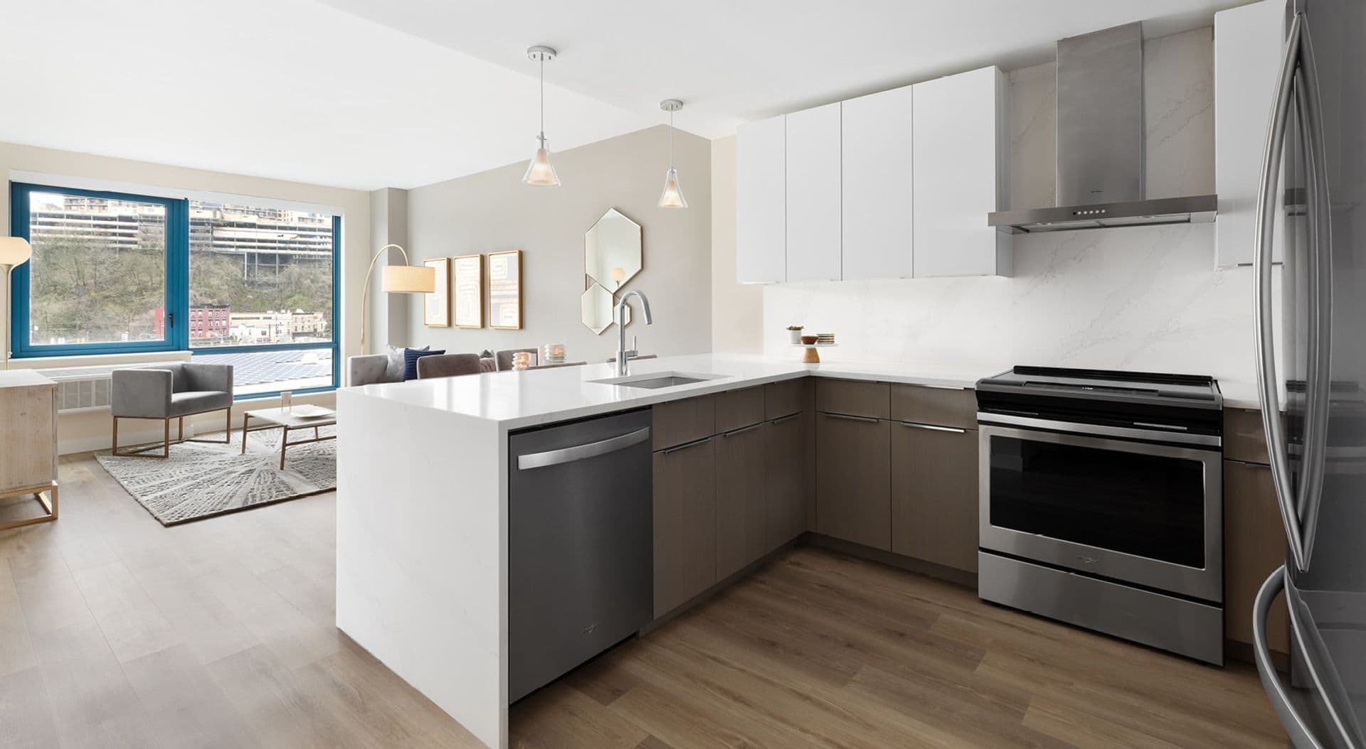 Weehawken Apartment: 801 Harbor Blvd