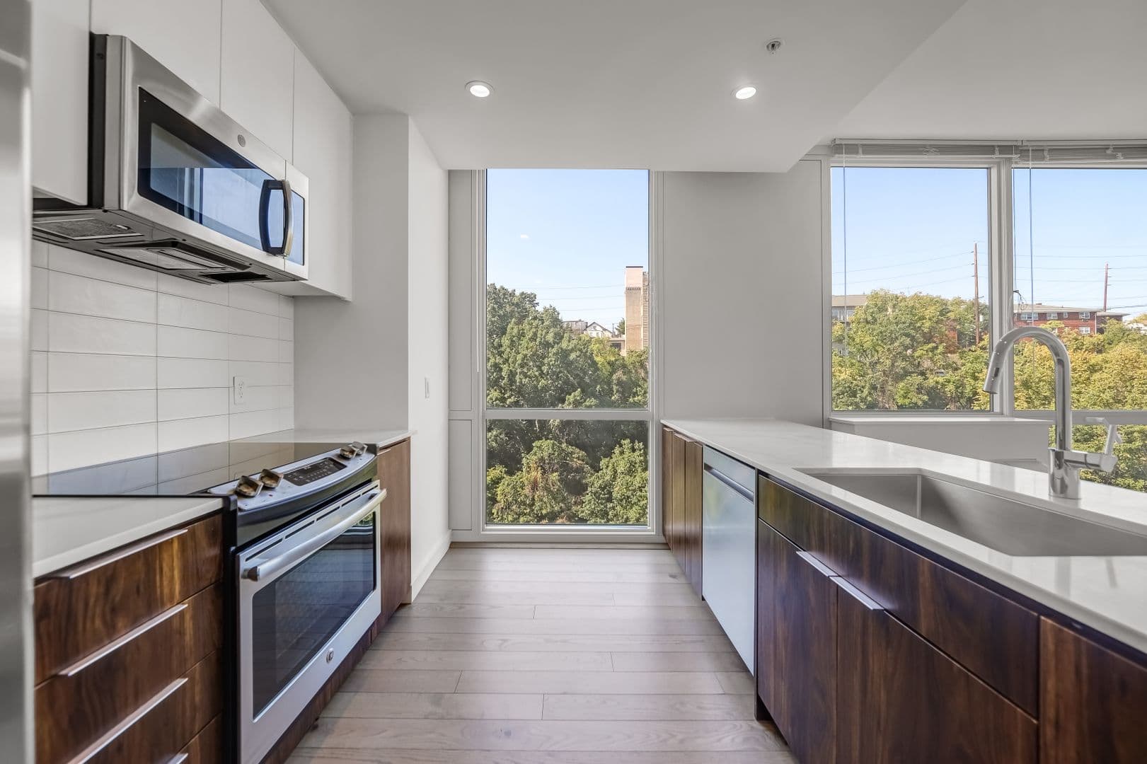 Hoboken Apartment: 771 Jackson St