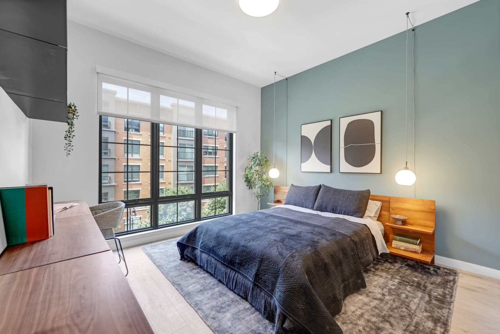 Harrison Apartment: 1100 S 5th Street