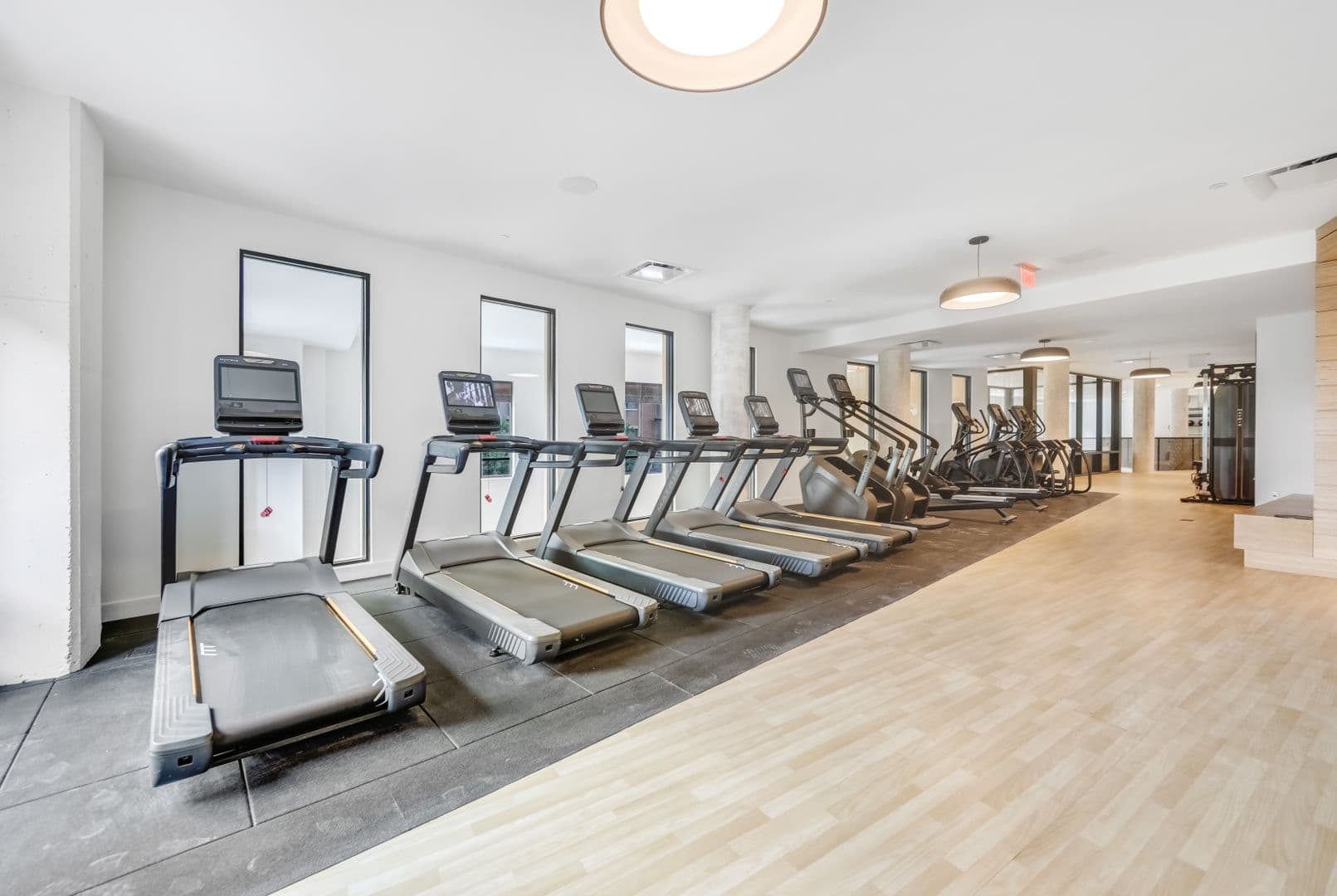 Harrison Apartment: 1100 S 5th Street