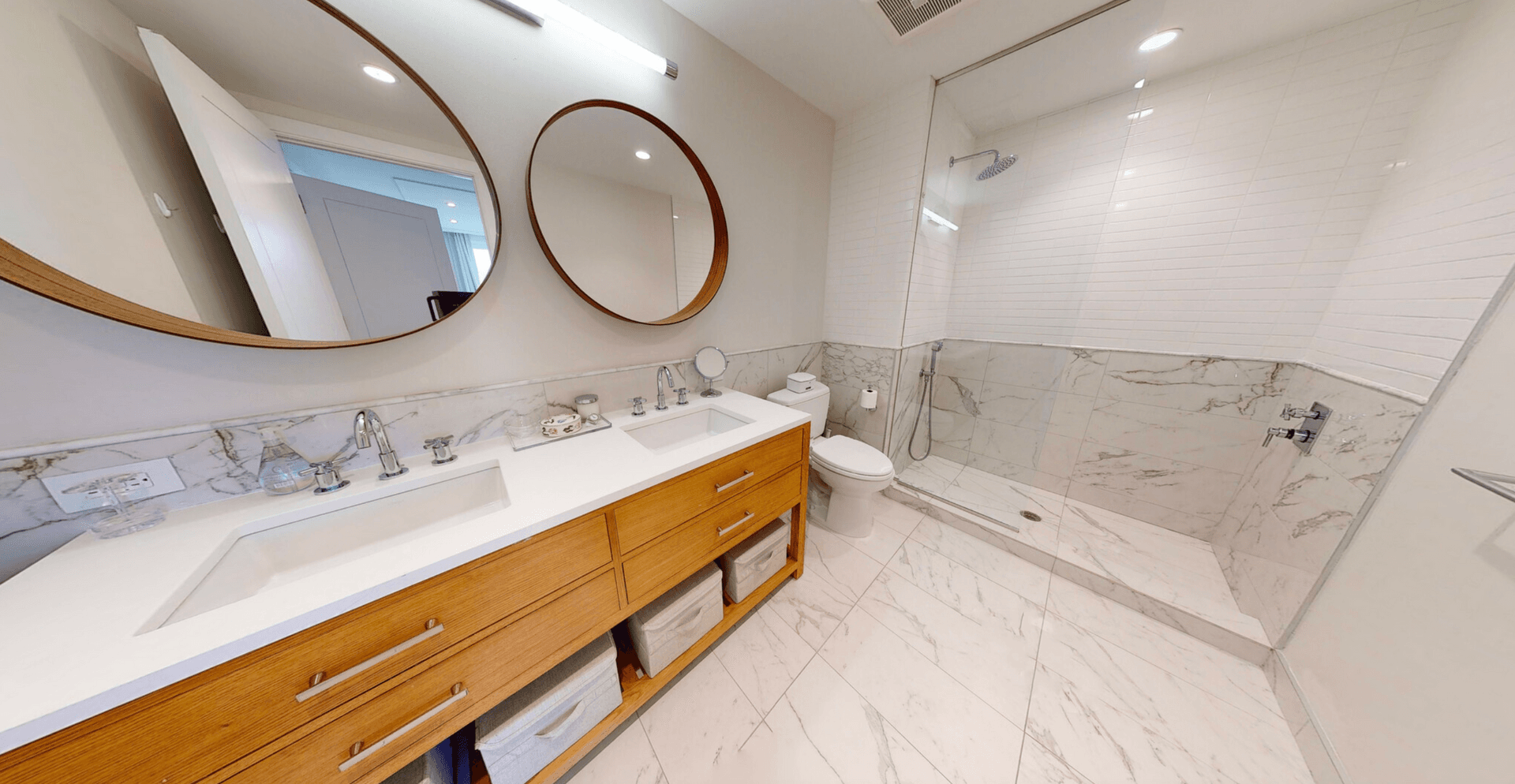Jersey City Apartment: 370 9th st