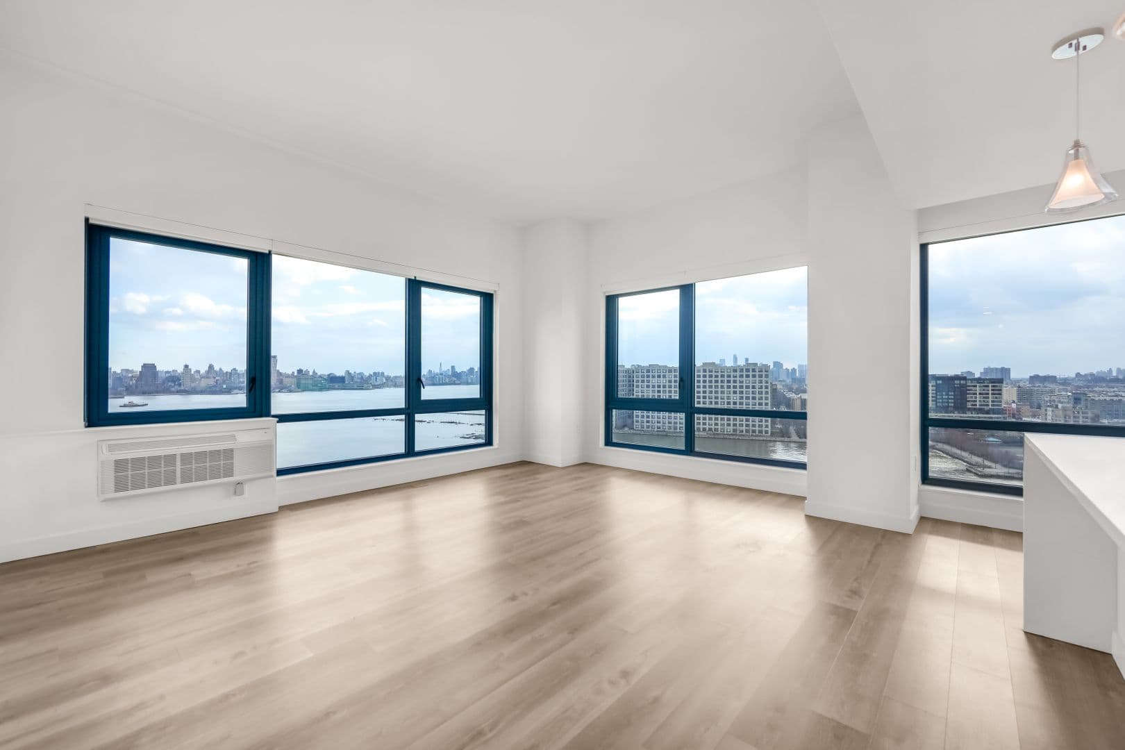 Weehawken Apartment: 805 Harbor blvd