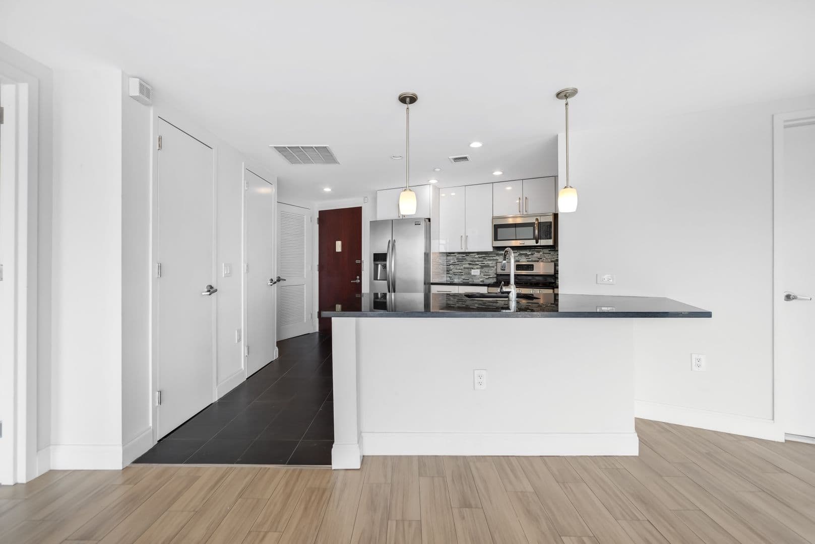 Weehawken Apartment: 1700 Park Avenue