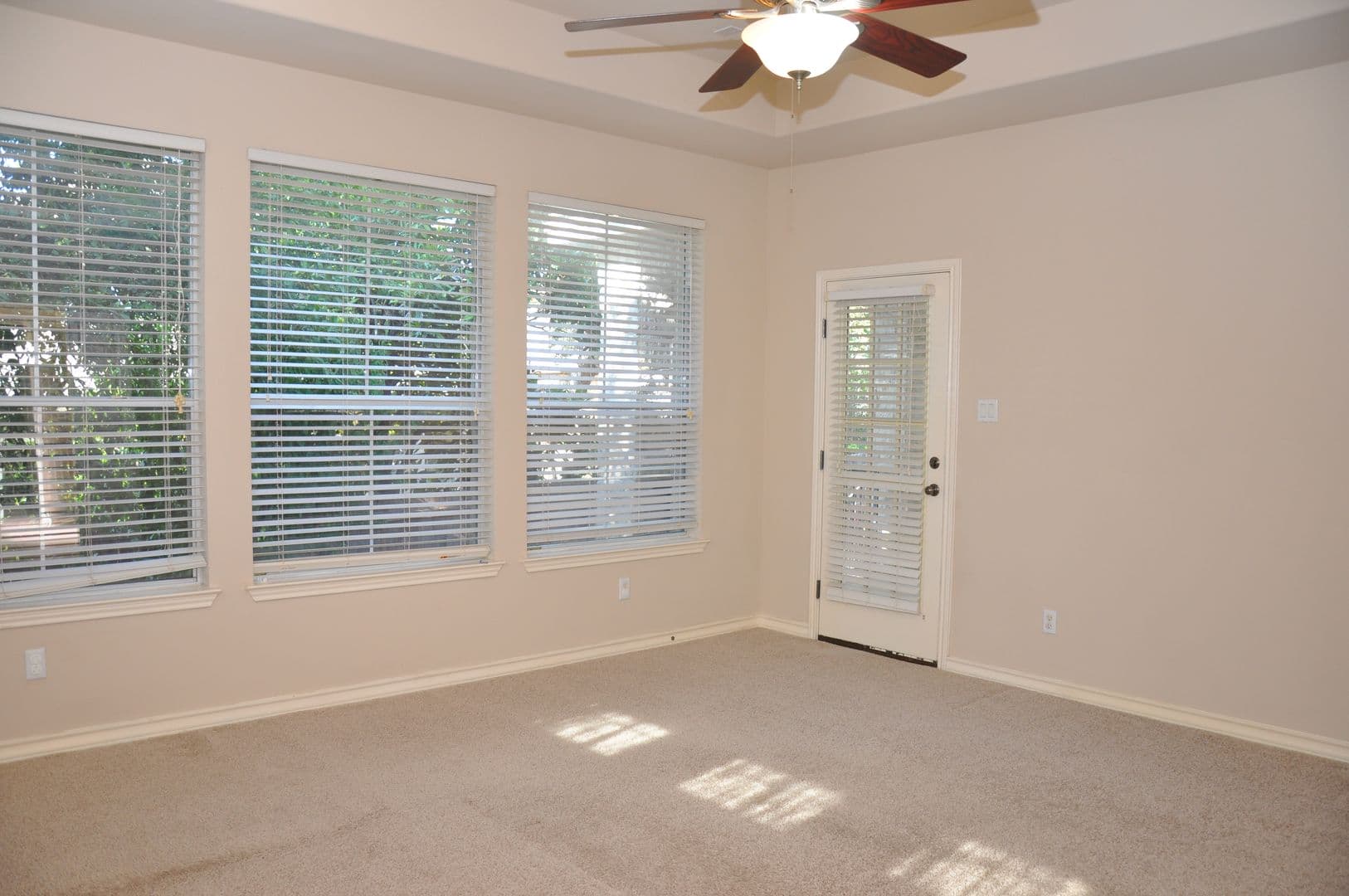 Austin House: 16616 Dalmahoy Drive