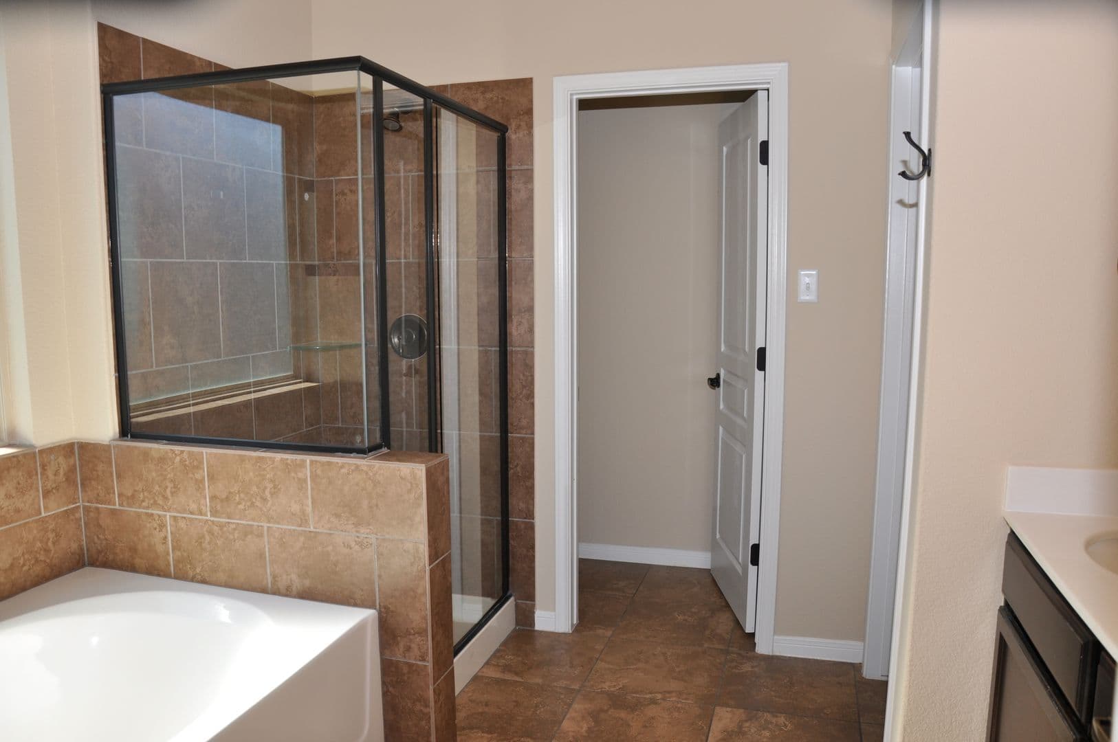 Temple House: 5603 Drury Lane