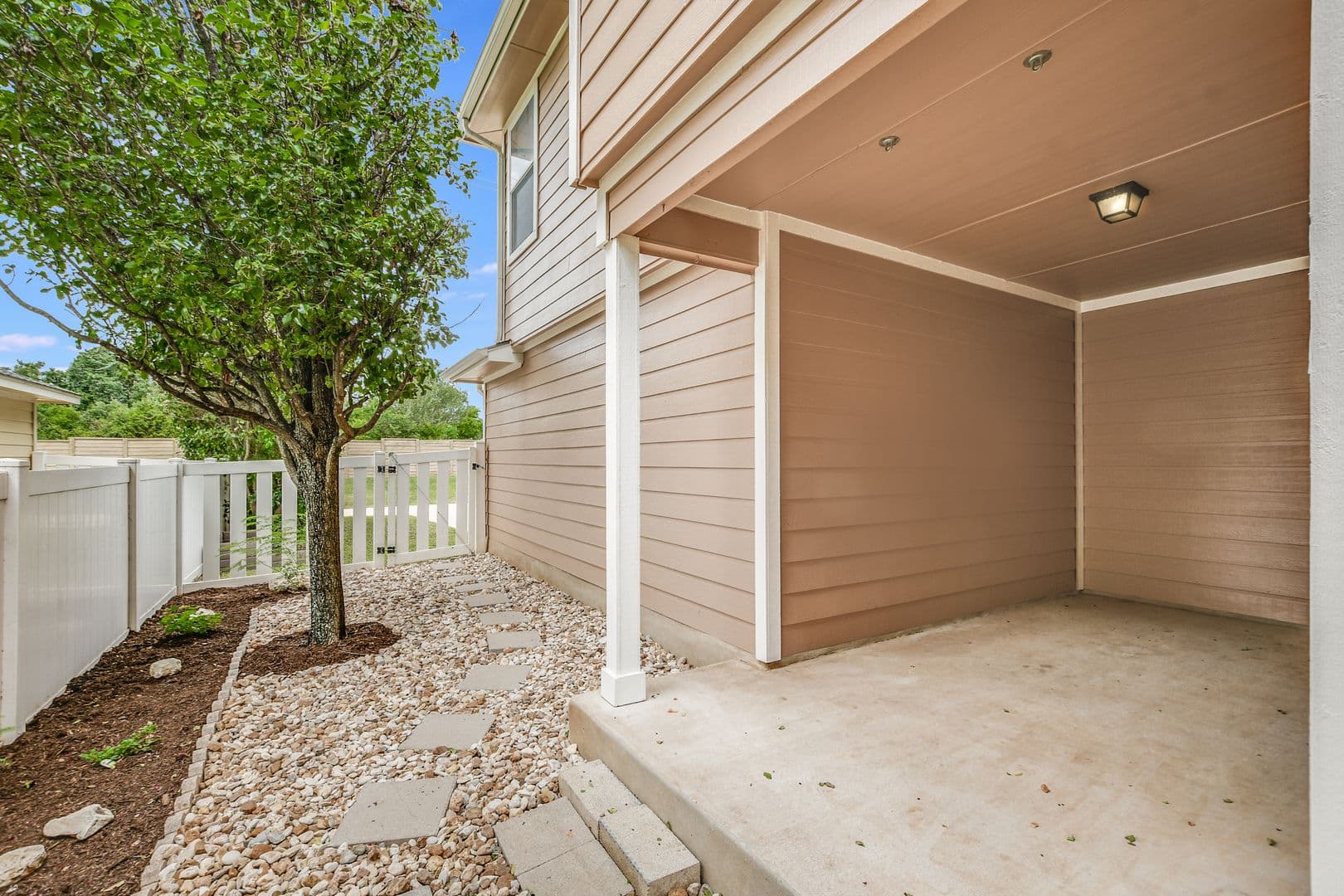 Cedar Park House: 1815 Lost Maples Loop