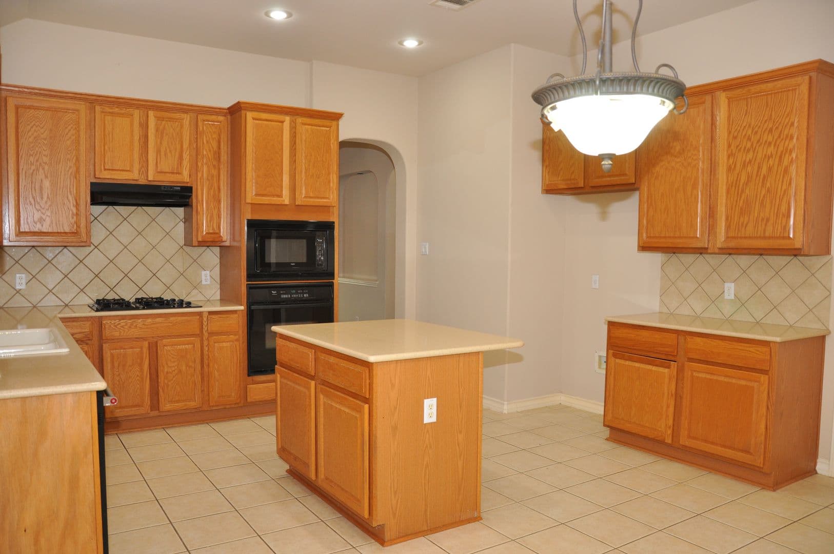 Austin House: 16616 Dalmahoy Drive