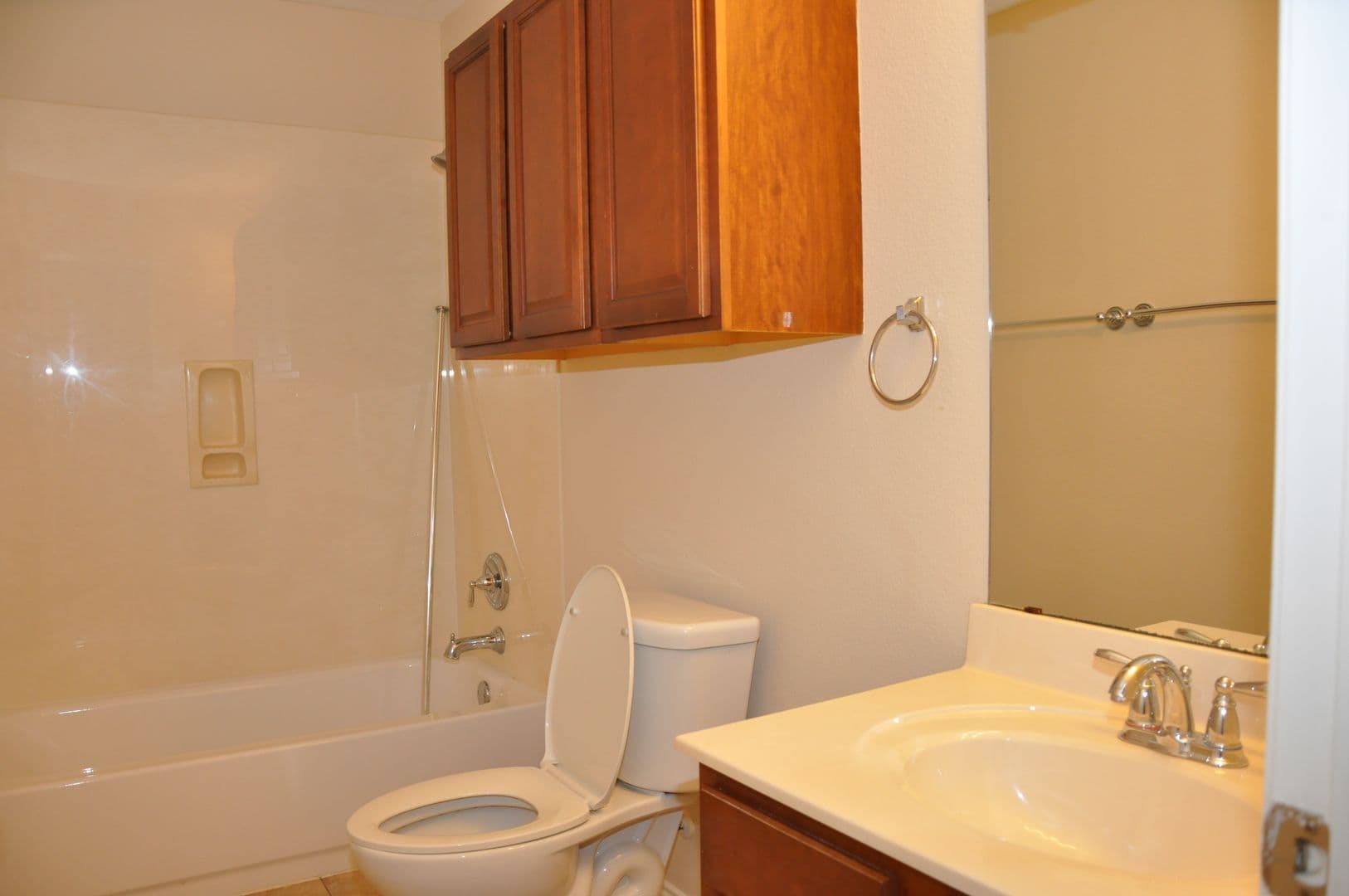 Pflugerville House: 13501 Moura Cove
