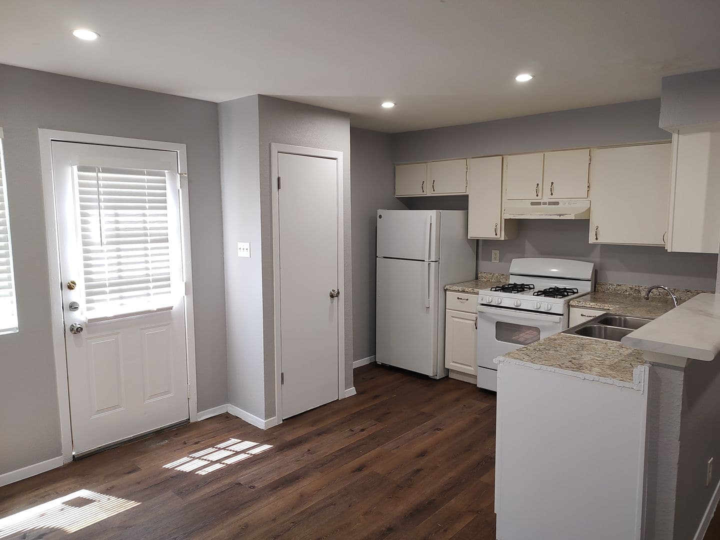 Austin House: 2200 Leah Cove Unit B