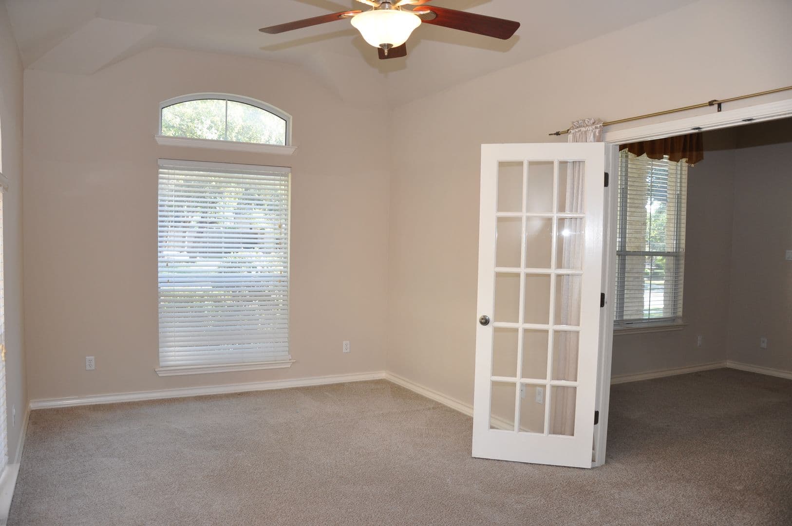 Austin House: 16616 Dalmahoy Drive