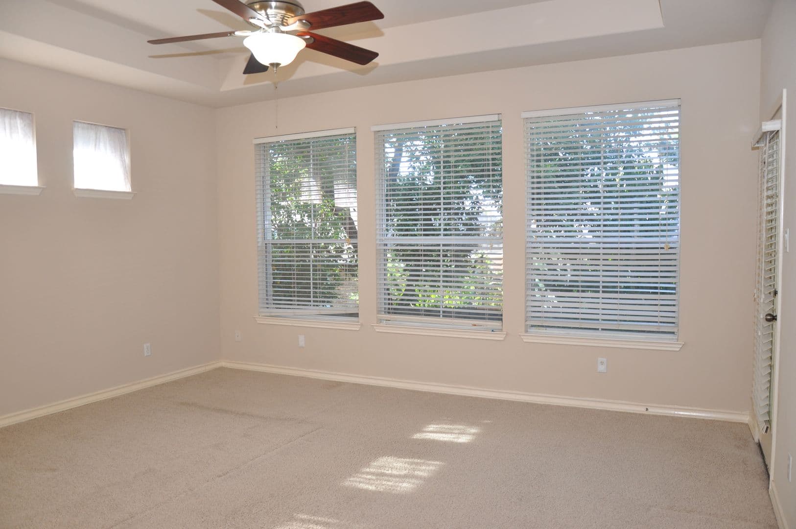 Austin House: 16616 Dalmahoy Drive
