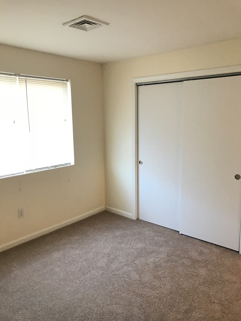 Fall River Apartment: 4000 North Main Street