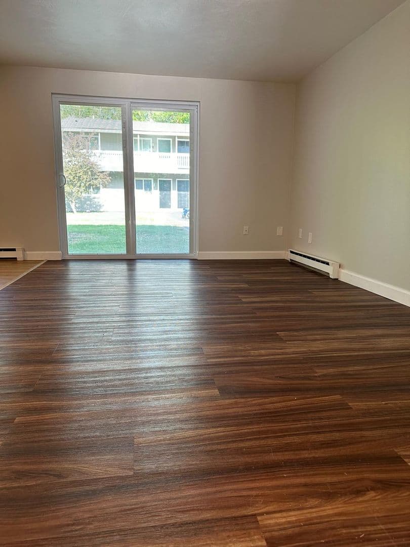 Leicester Apartment: 5 Town Beach Road