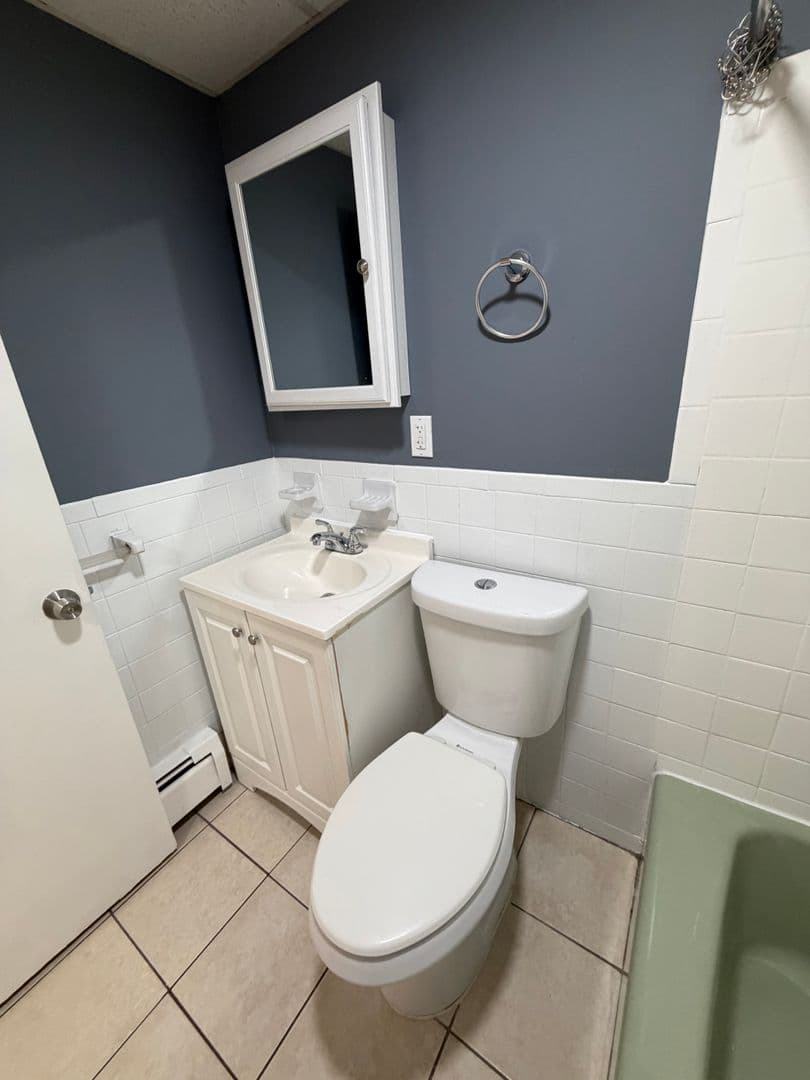 Lowell Apartment: 134-140-148 Willard Street