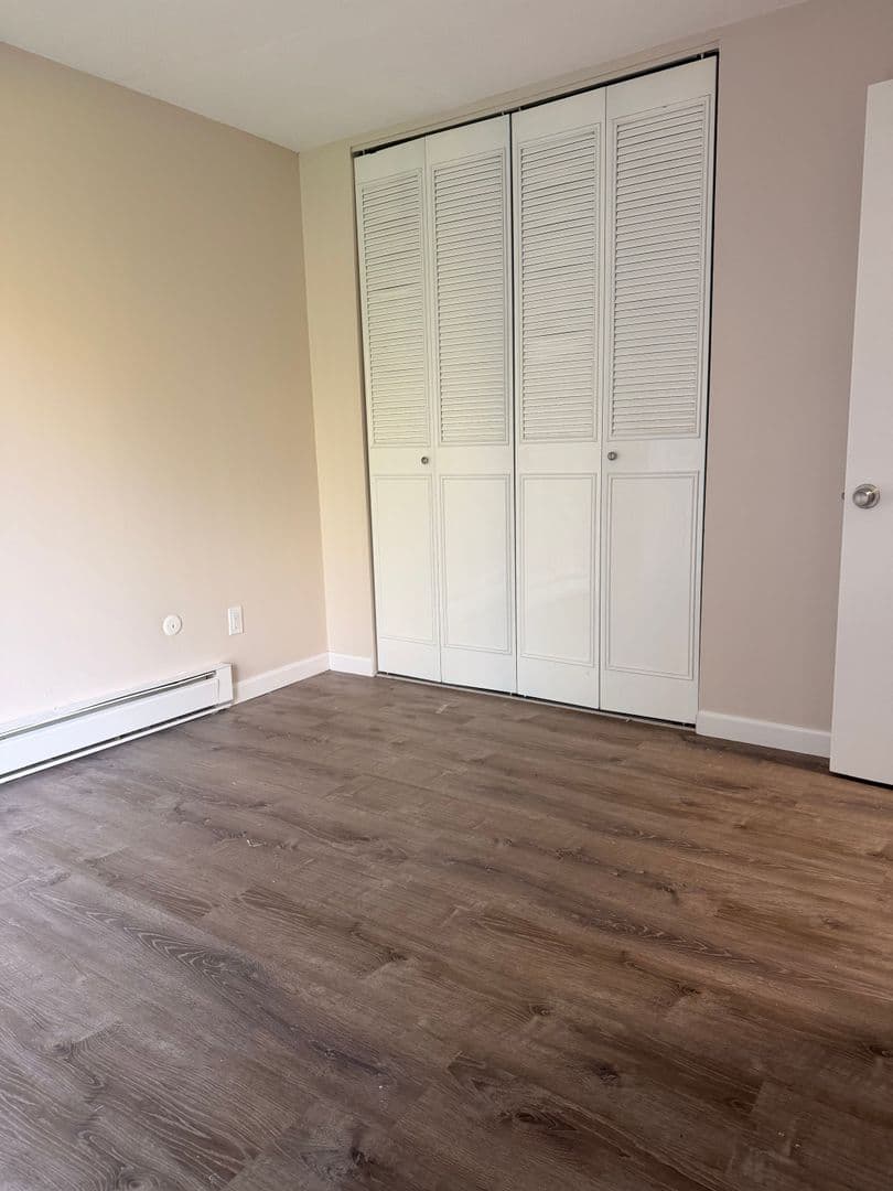 Ayer Apartment: 75 Groton School Road