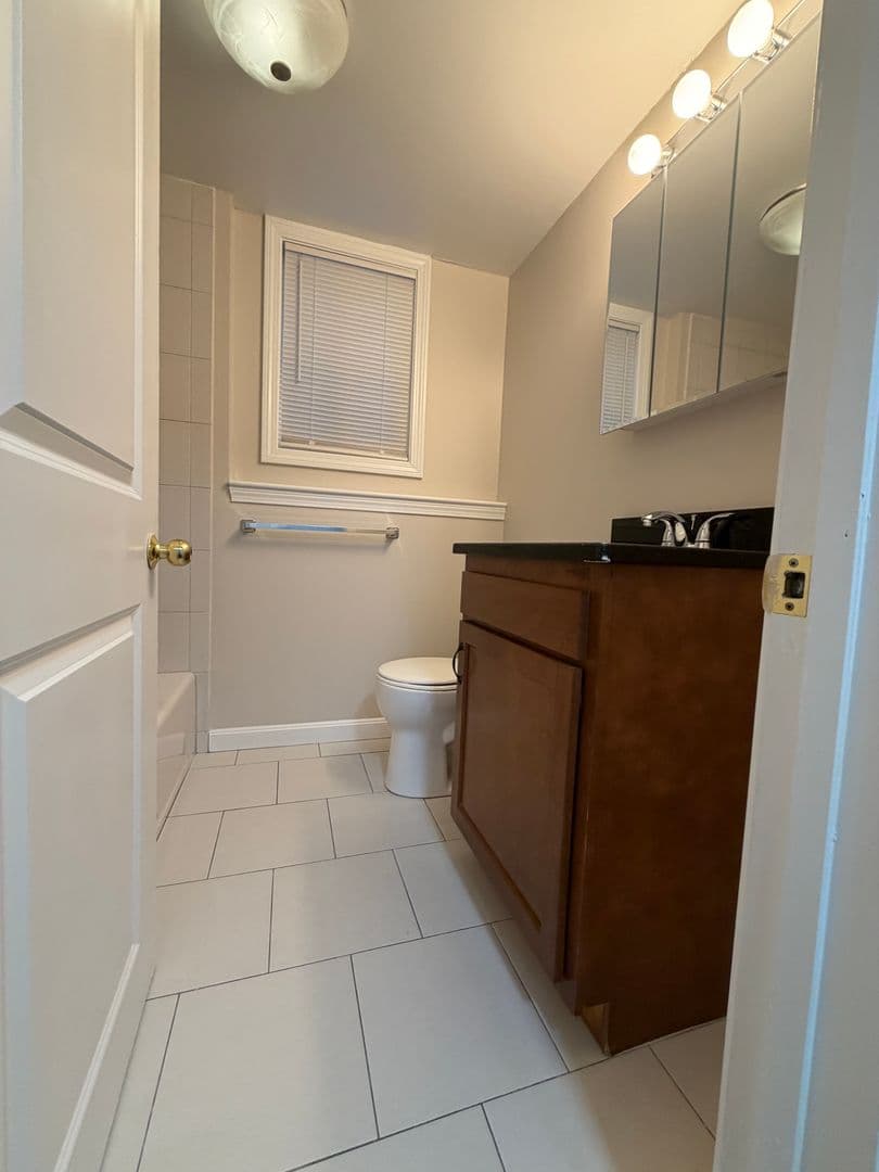 Lowell Apartment: 144 Stevens Street