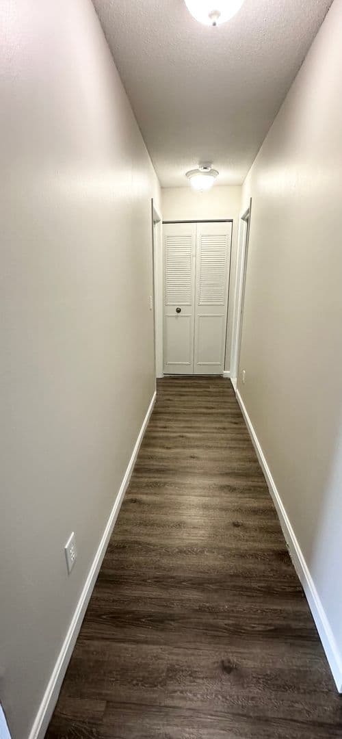 Middletown Apartment: 3 Admiralty Drive