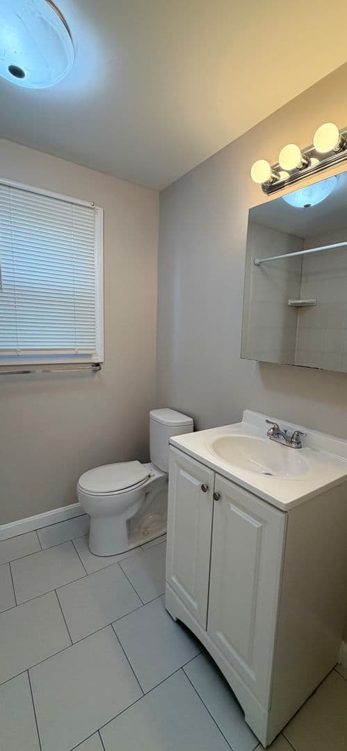 Lowell Apartment: 144 Stevens Street