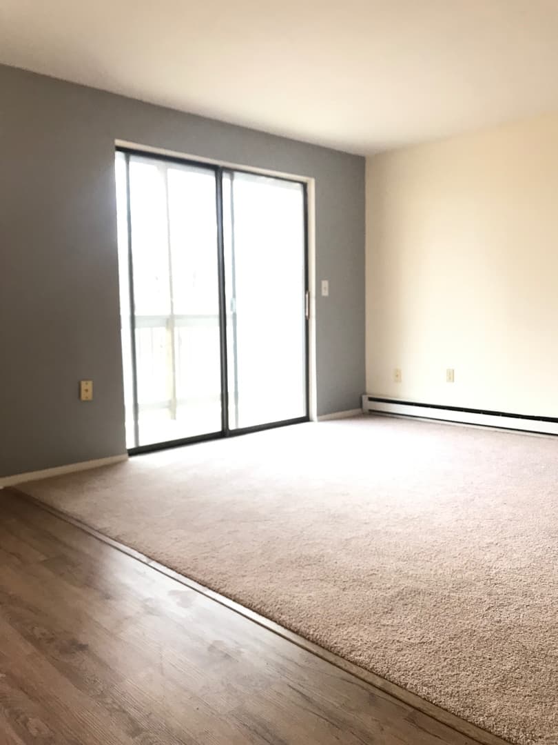 Leicester Apartment: 5 Town Beach Road