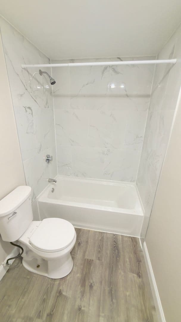 Gardner Apartment: 90 Ridgewood Lane