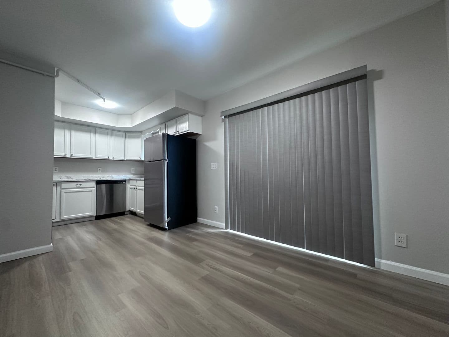 Lancaster Apartment: 211 South Main Street