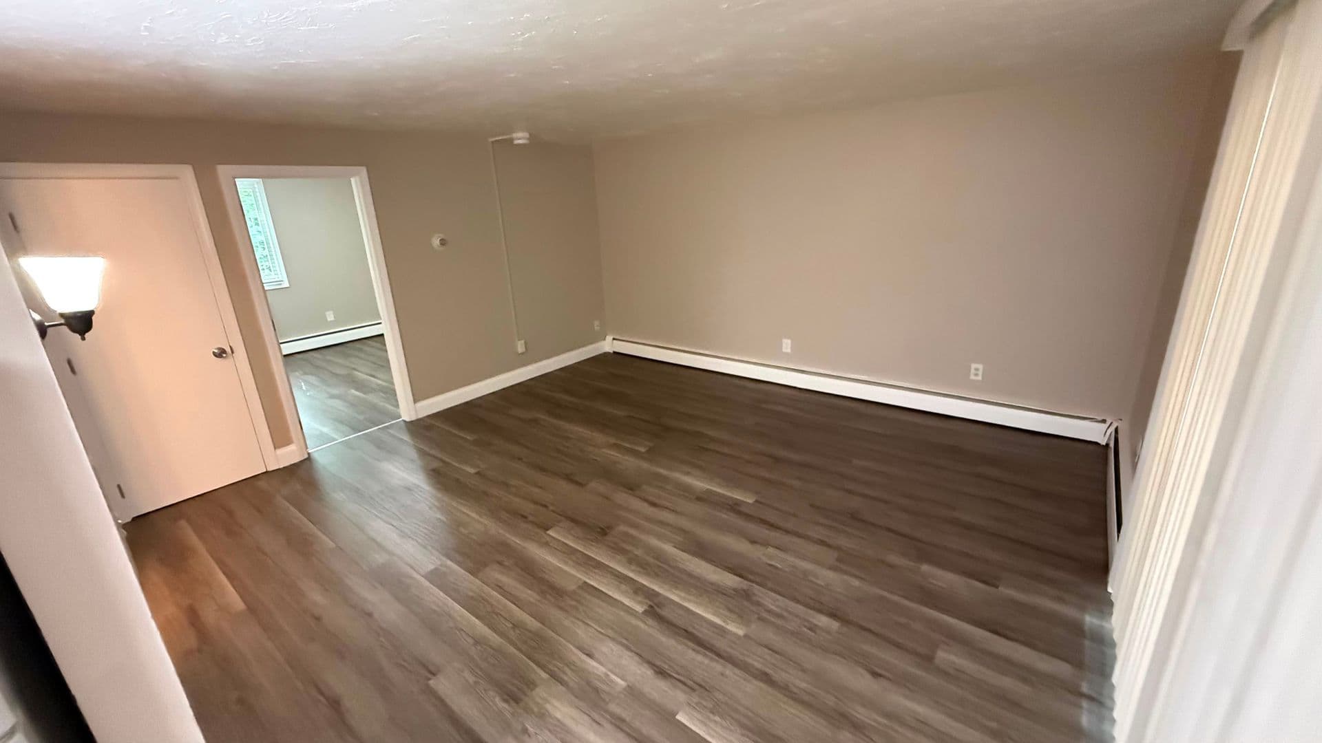 Worcester Apartment: 3 Henry Terrace