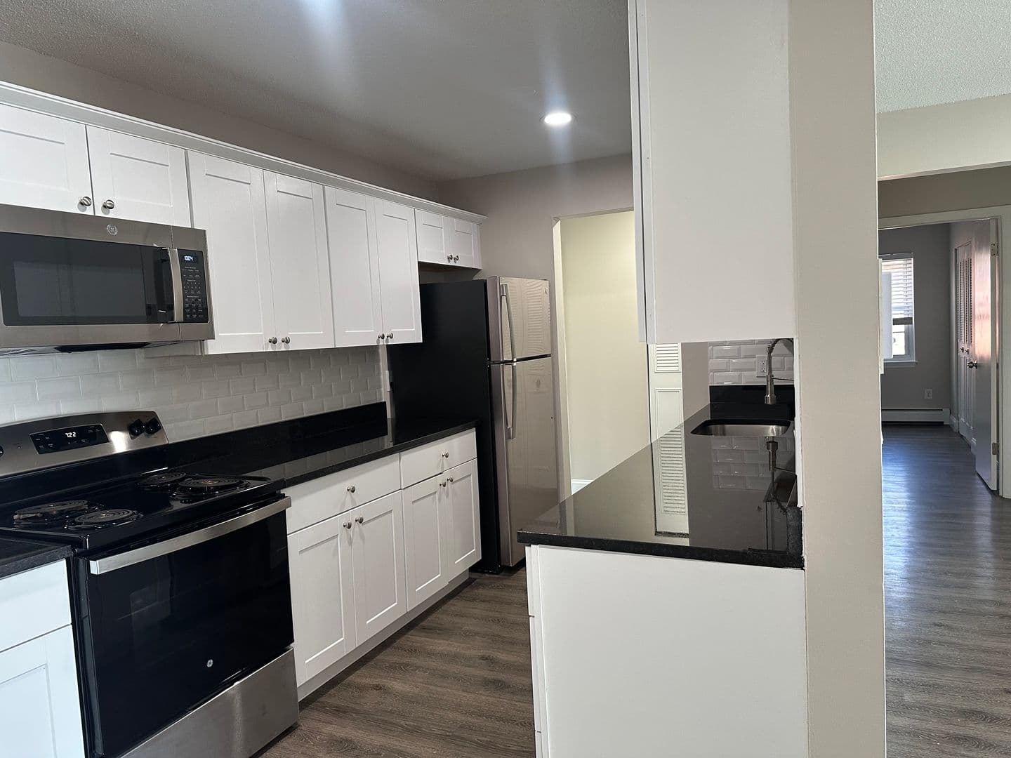Middletown Apartment: 3 Admiralty Drive