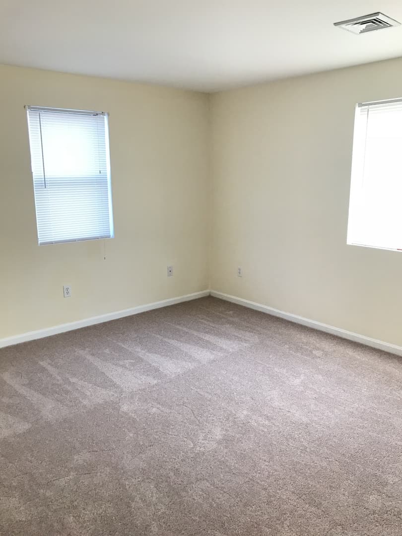 Fall River Apartment: 4000 North Main Street