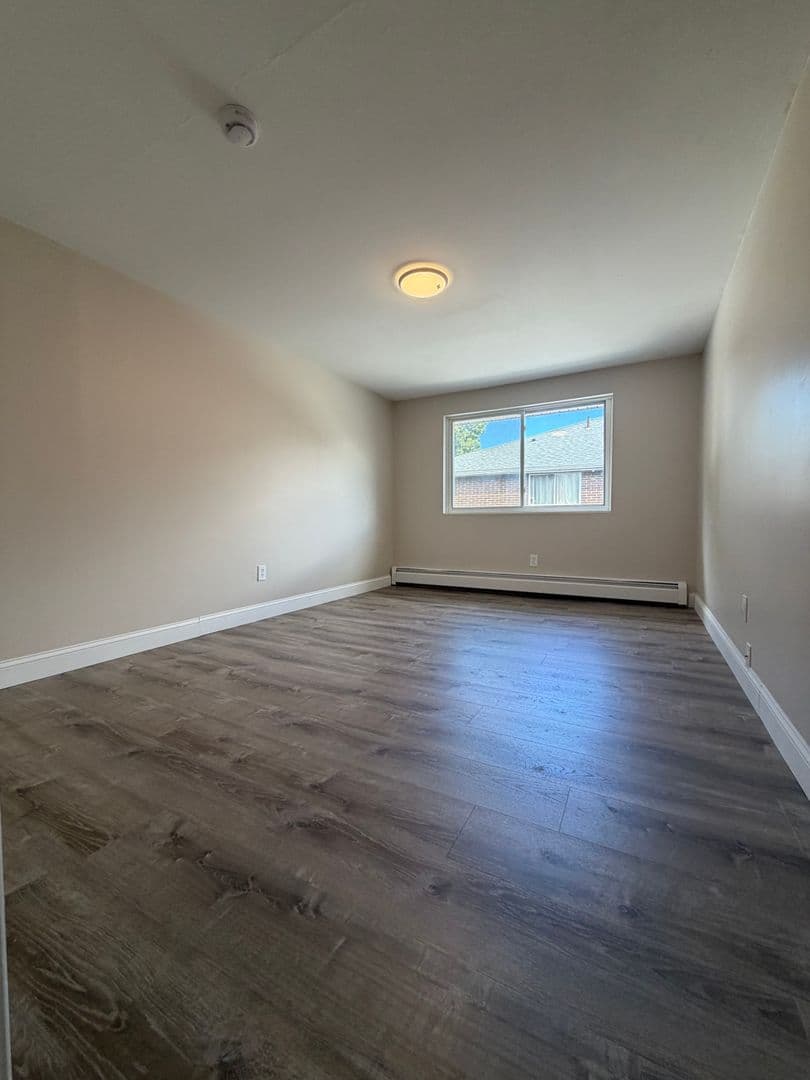 Lowell Apartment: 134-140-148 Willard Street