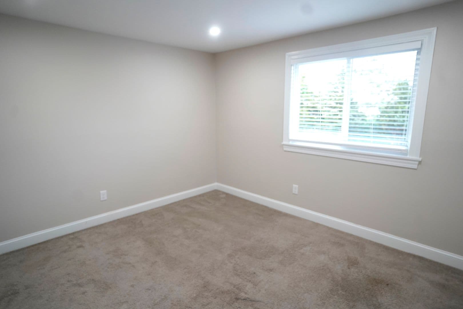 Quincy Apartment: 1020 Southern Artery