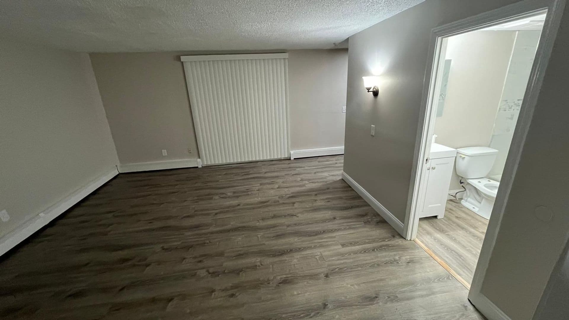 Worcester Apartment: 3 Henry Terrace