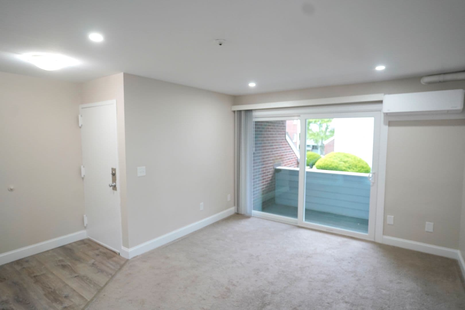 Quincy Apartment: 1020 Southern Artery