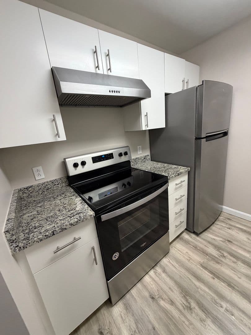Fall River Apartment: 2 Weaver Street