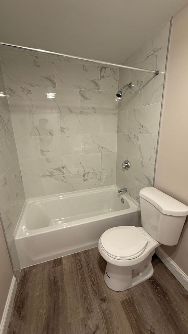Gardner Apartment: 90 Ridgewood Lane