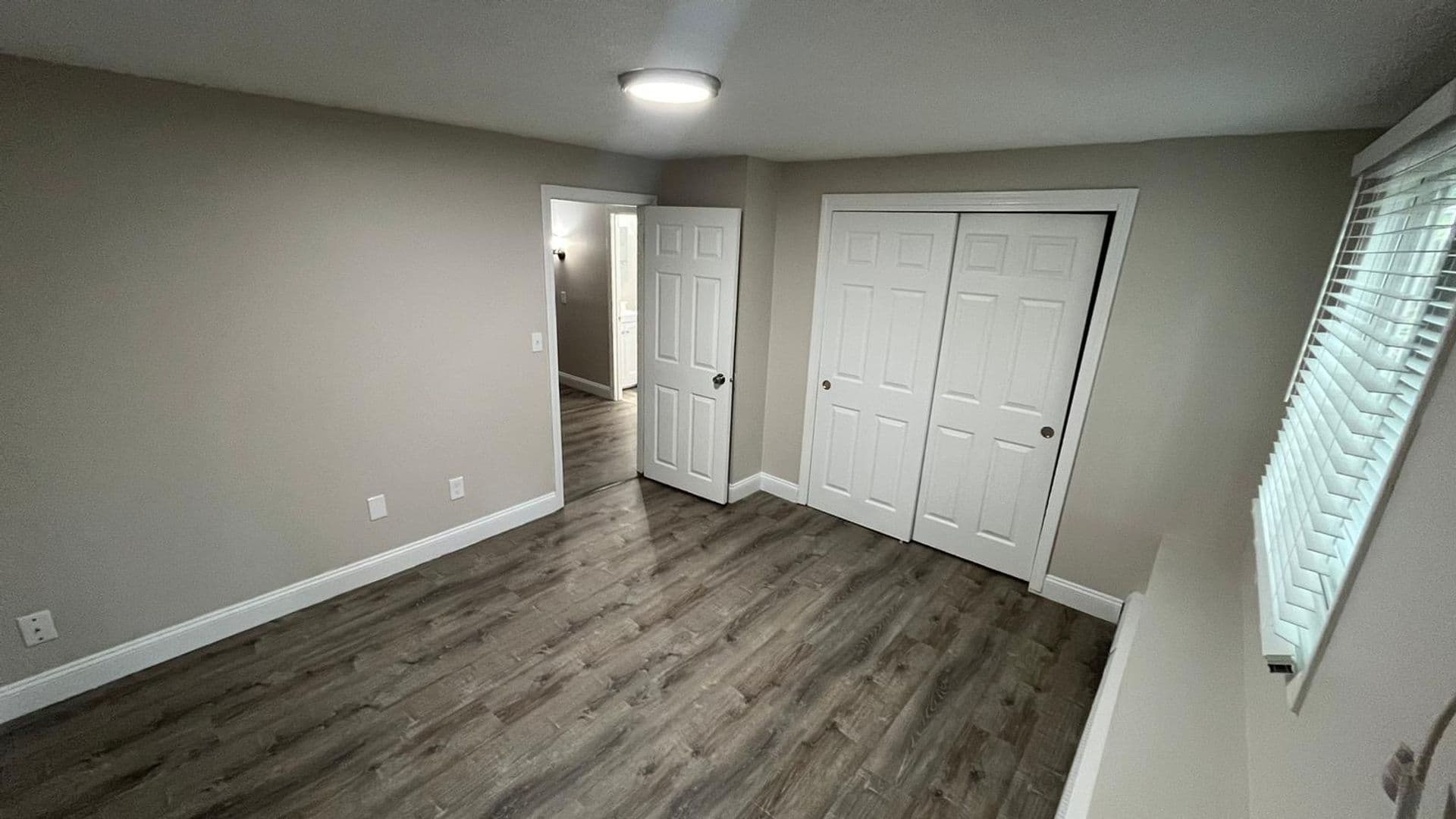 Worcester Apartment: 3 Henry Terrace